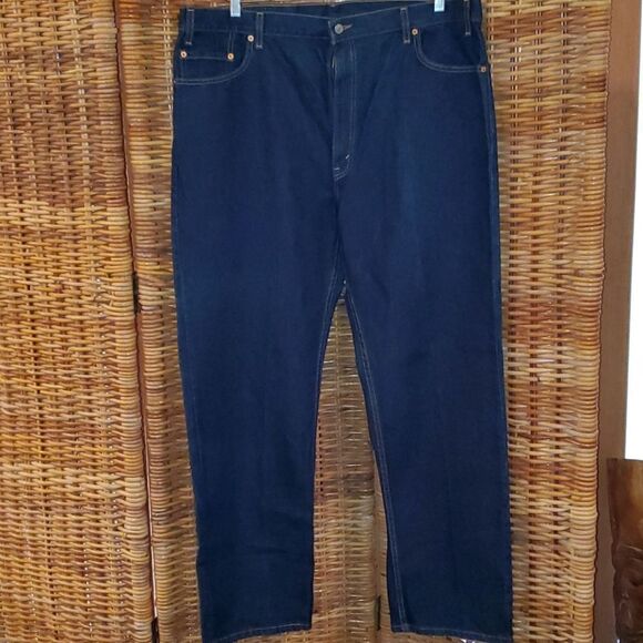 Levi's 505 Straight Leg 44 x 32 Jeans - Picture 1 of 7
